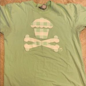 Johnny Cupcakes XL